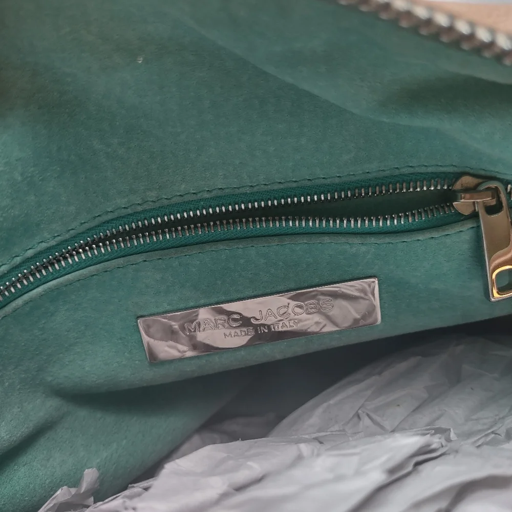 MARC JACOBS Multi-Pocket Peach Color Purse w/ Turquoise Interior - Picture 7 of 11